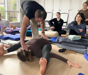 Yogaco Kurmasana